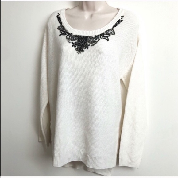 🆕 Nicole Miller high low soft knit beaded sweater - Picture 2 of 8